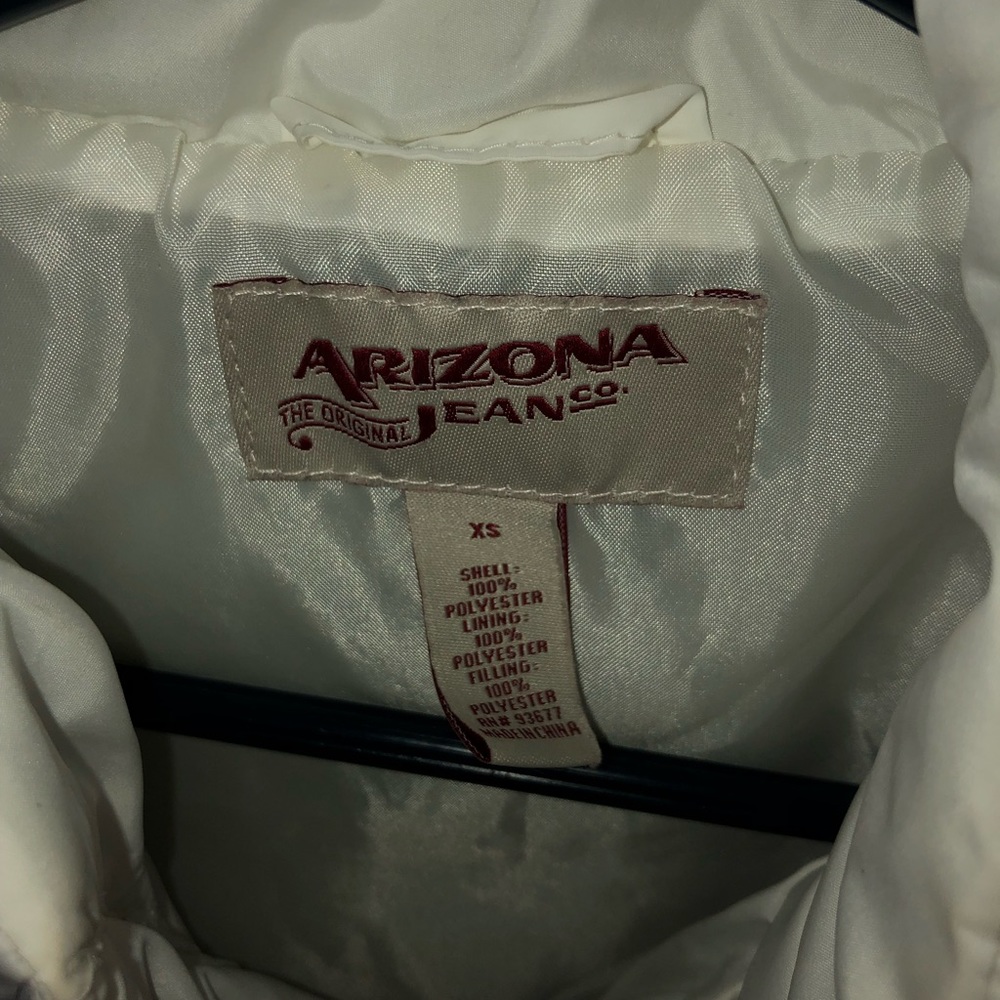 Puffer Vest - Picture 2 of 3